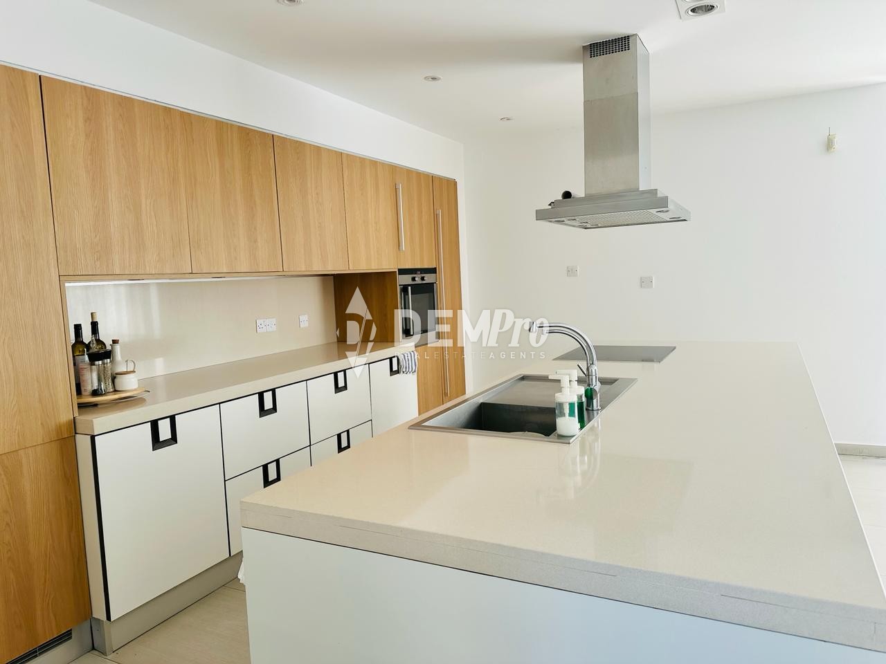 For Sale 3 Bedroom Villa in Konia