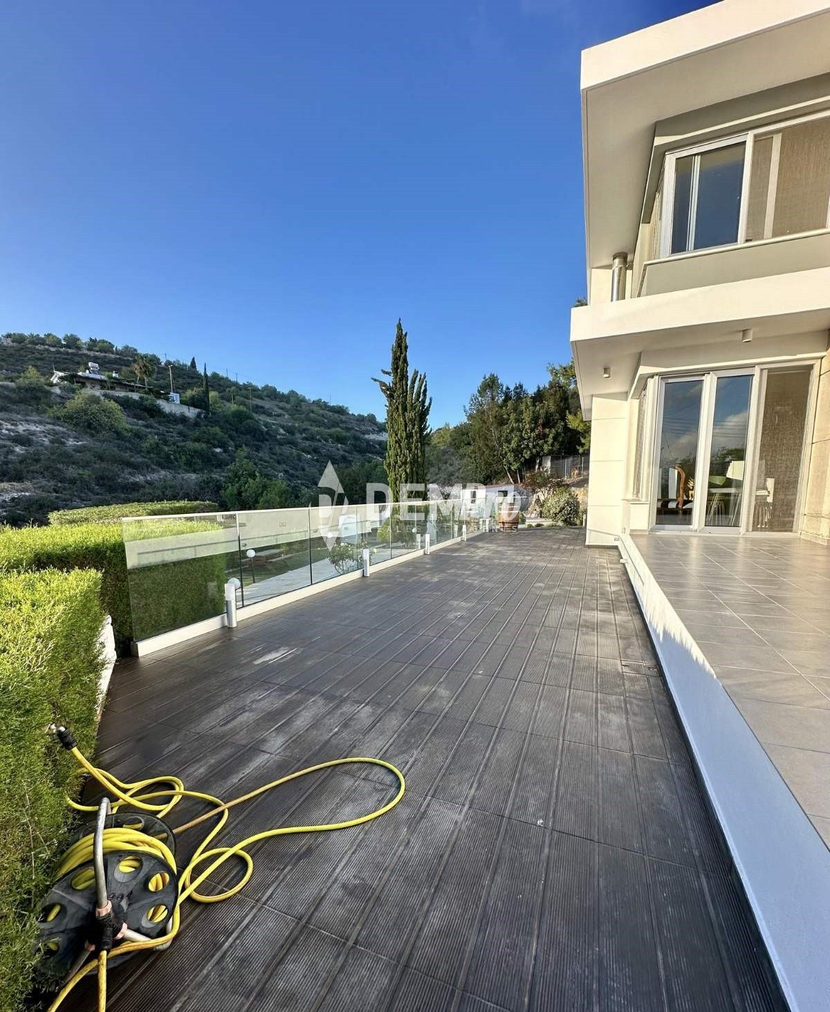 4 Bedroom Villa in Armou - Paphos  