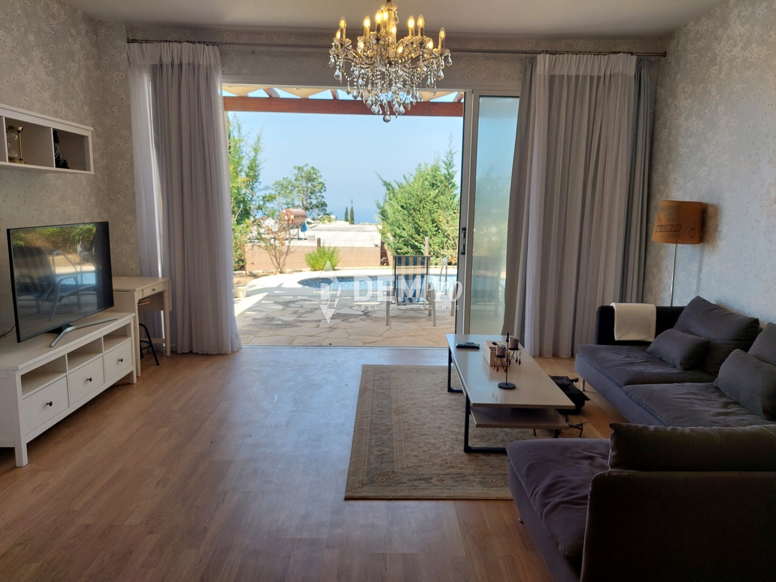 Villa in Chloraka- Venus