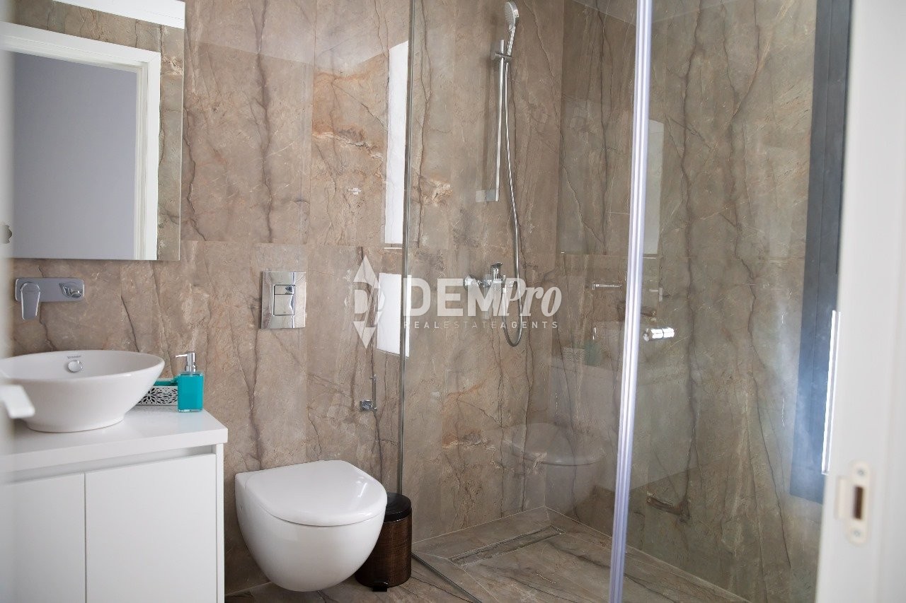 For Sale 4 Bedroom Villa in Chloraka 