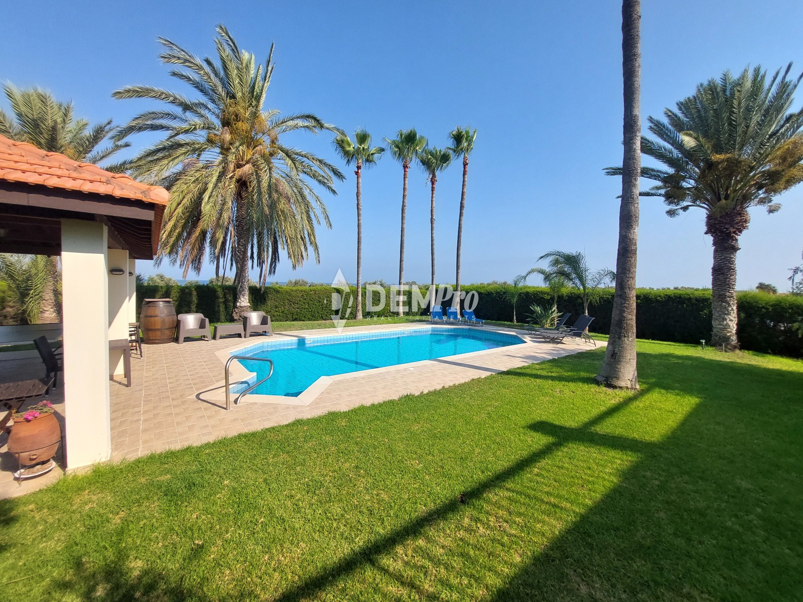 For Sale 5 Bedroom Beachfront Villa in Timi - Paphos 