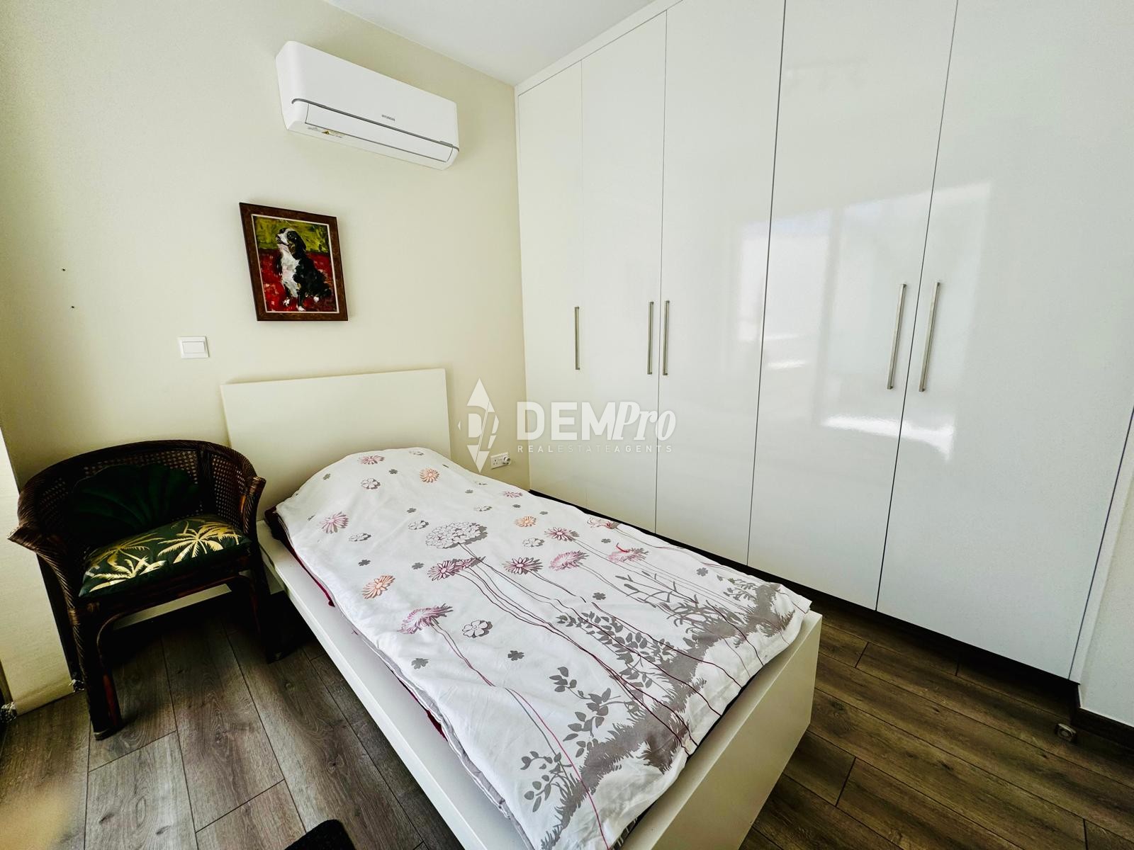 For Sale 2 Bedroom Apartment in Kato Paphos- Universal 