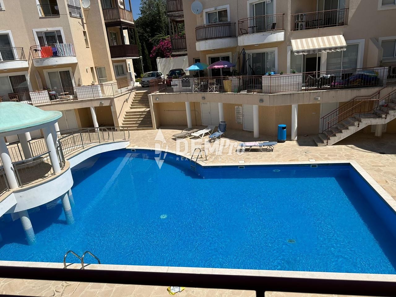 For Sale 2 Bedroom Townhouse in Kato Paphos