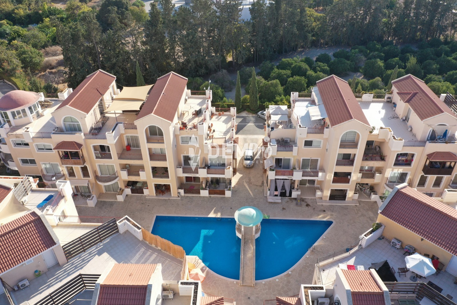 For Sale 2 Bedroom Townhouse in Kato Paphos