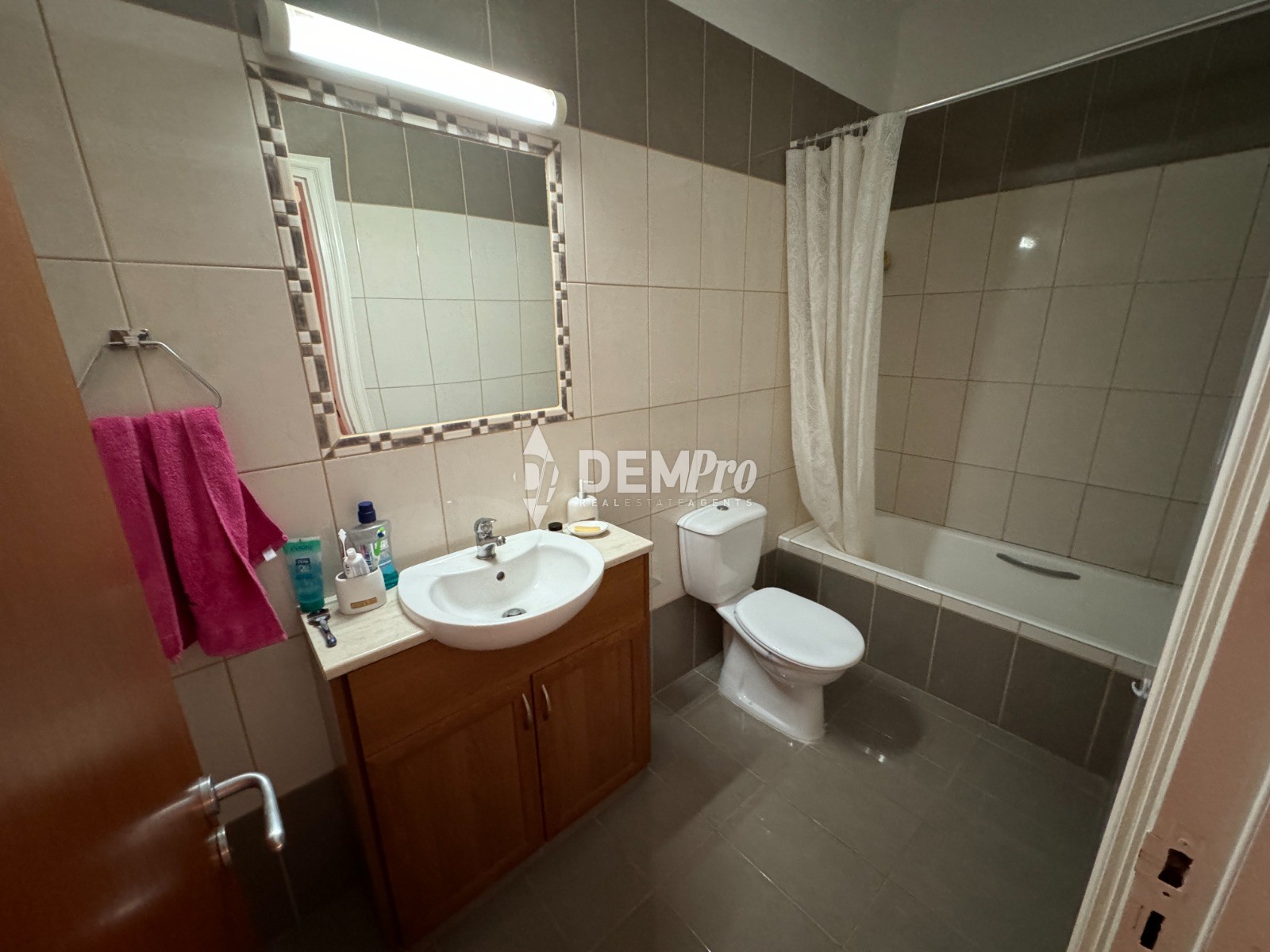 For Sale 2 Bedroom Apartment in Tala - Paphos