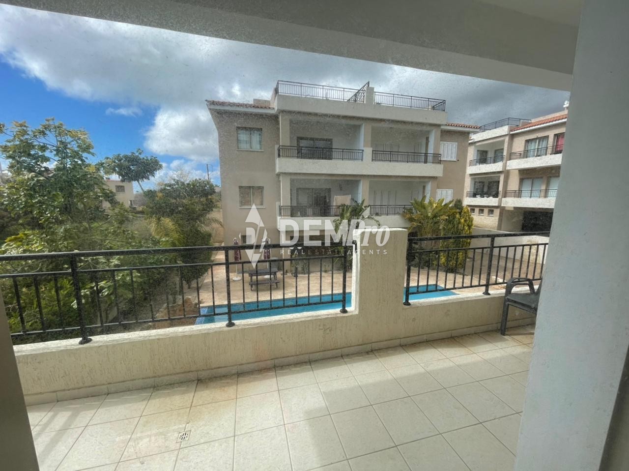 For Sale 2 Bedroom Apartment in Tala - Paphos