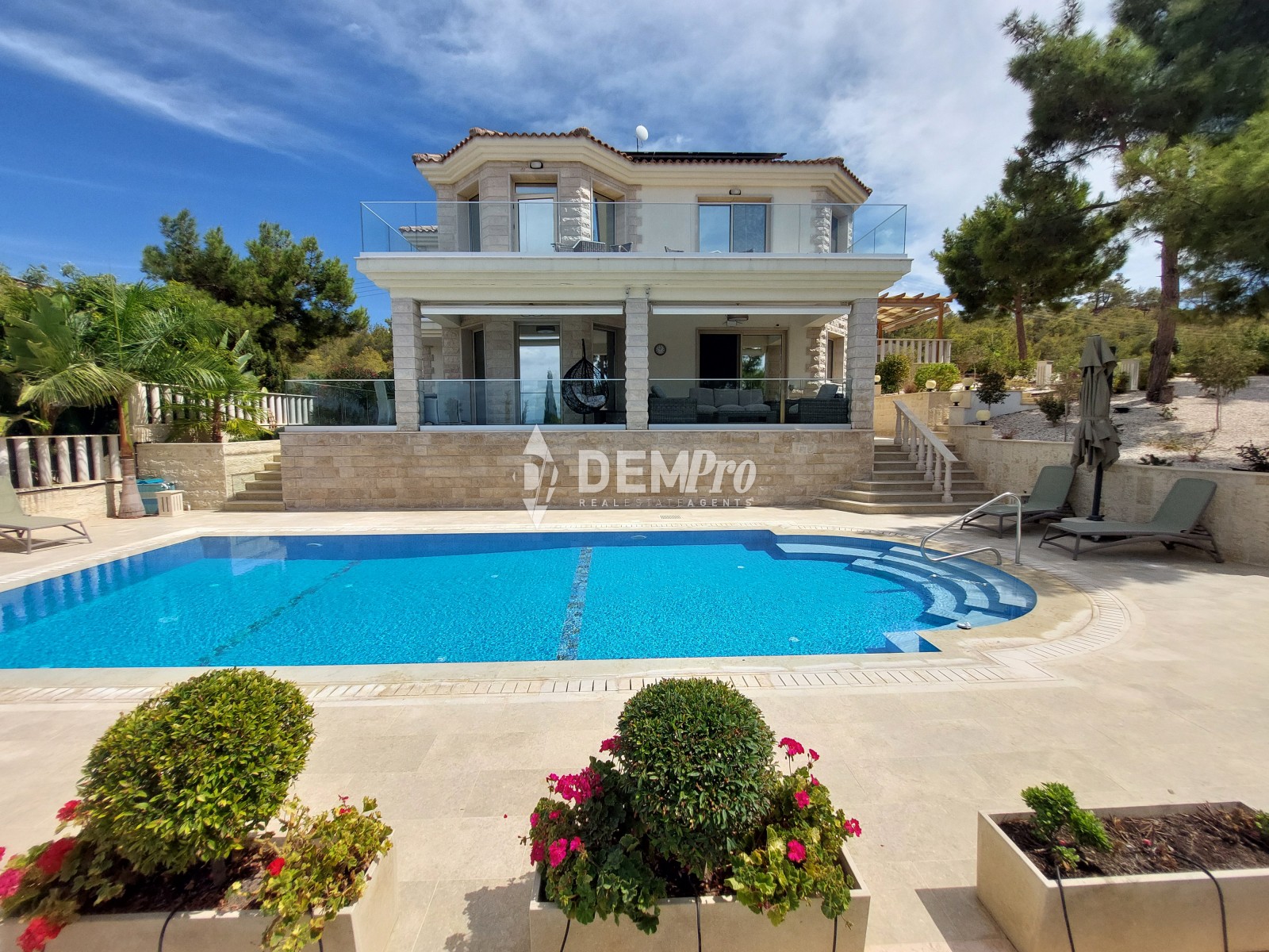 For Sale 3 Bed Villa in Argaka - Paphos, Cyprus 