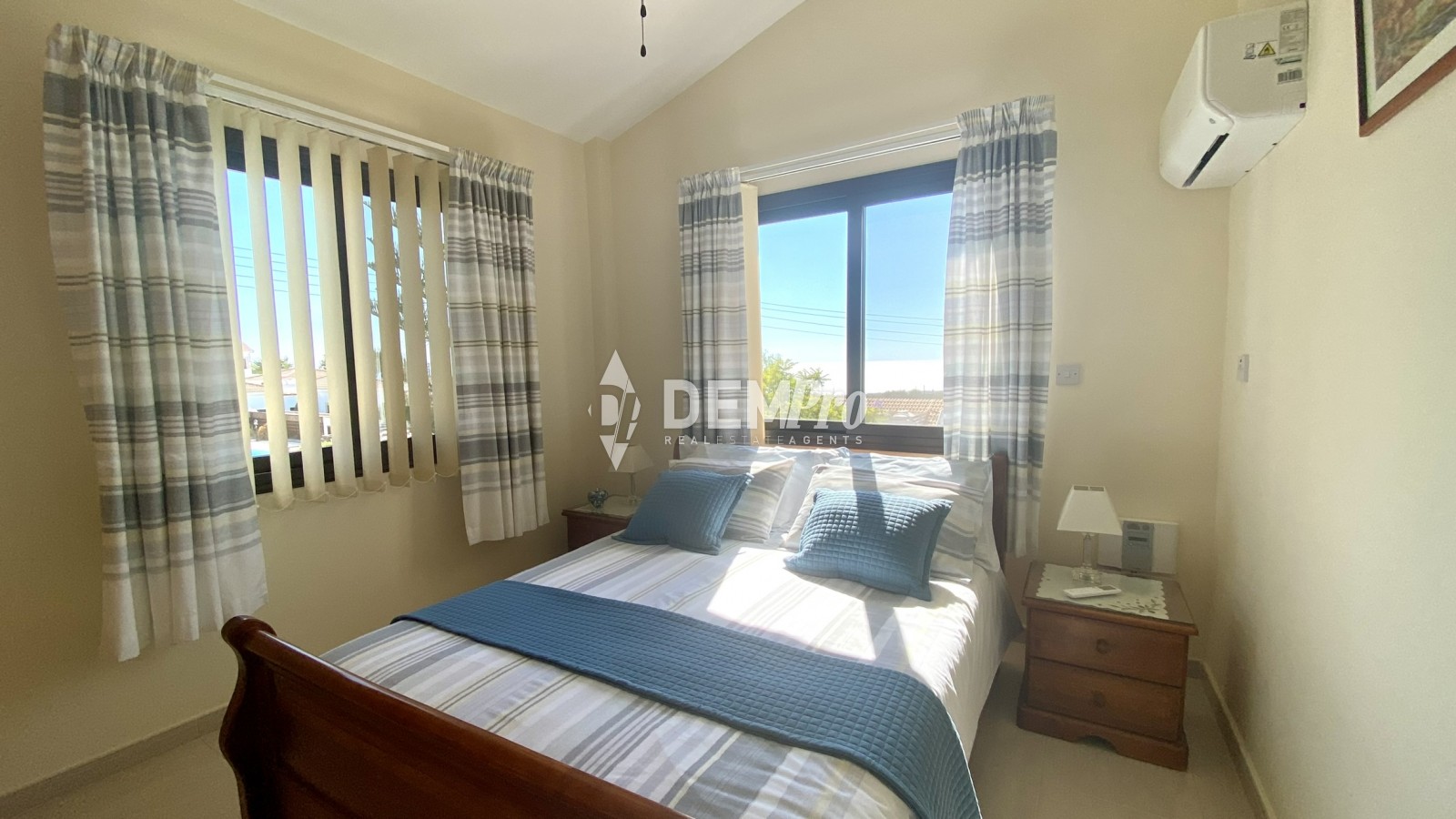 For Sale 3 bedroom Detached Villa in Kouklia - secret Valley 