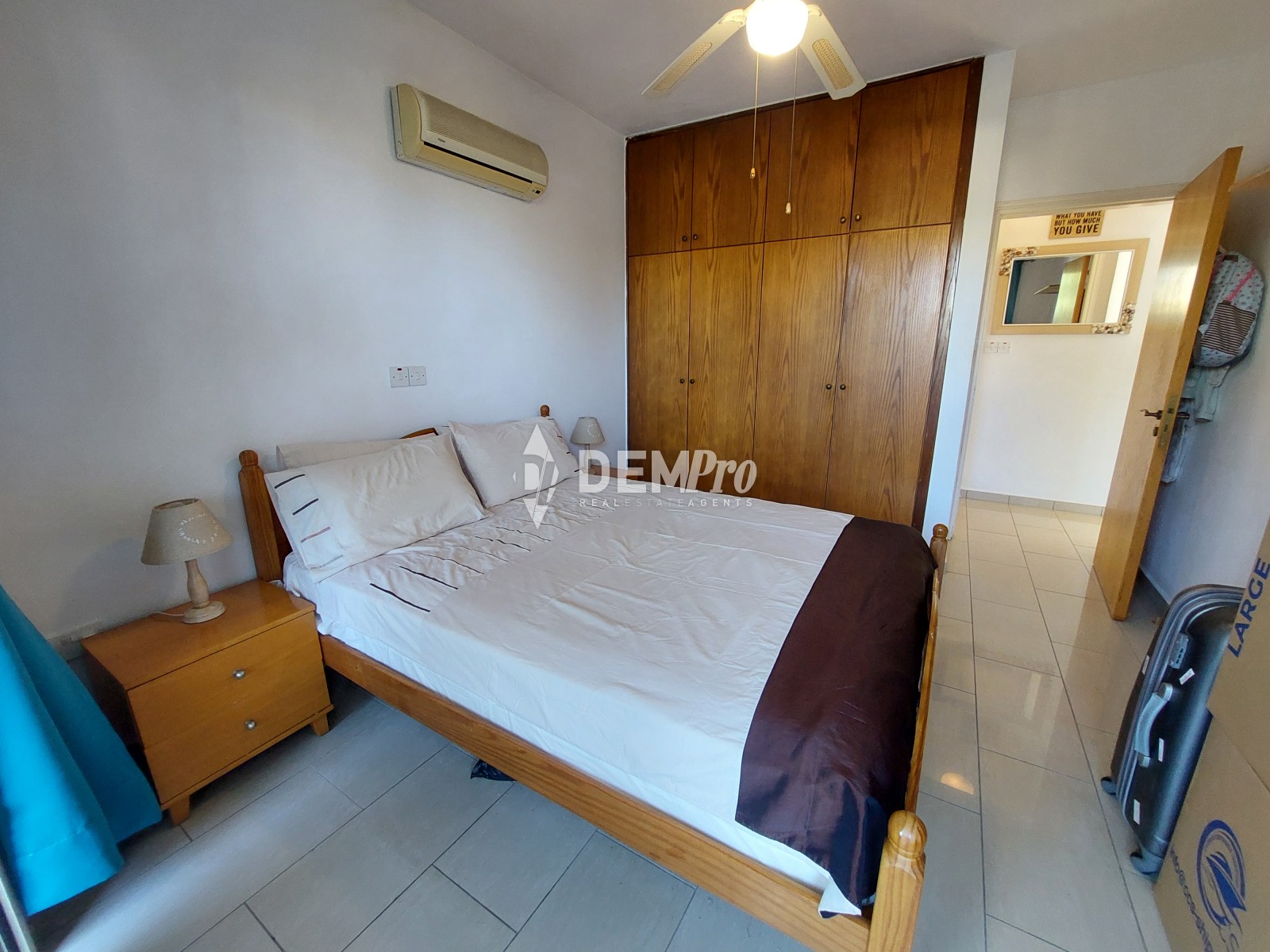 For Sale 1 Bedroom Apartment in Peyia 