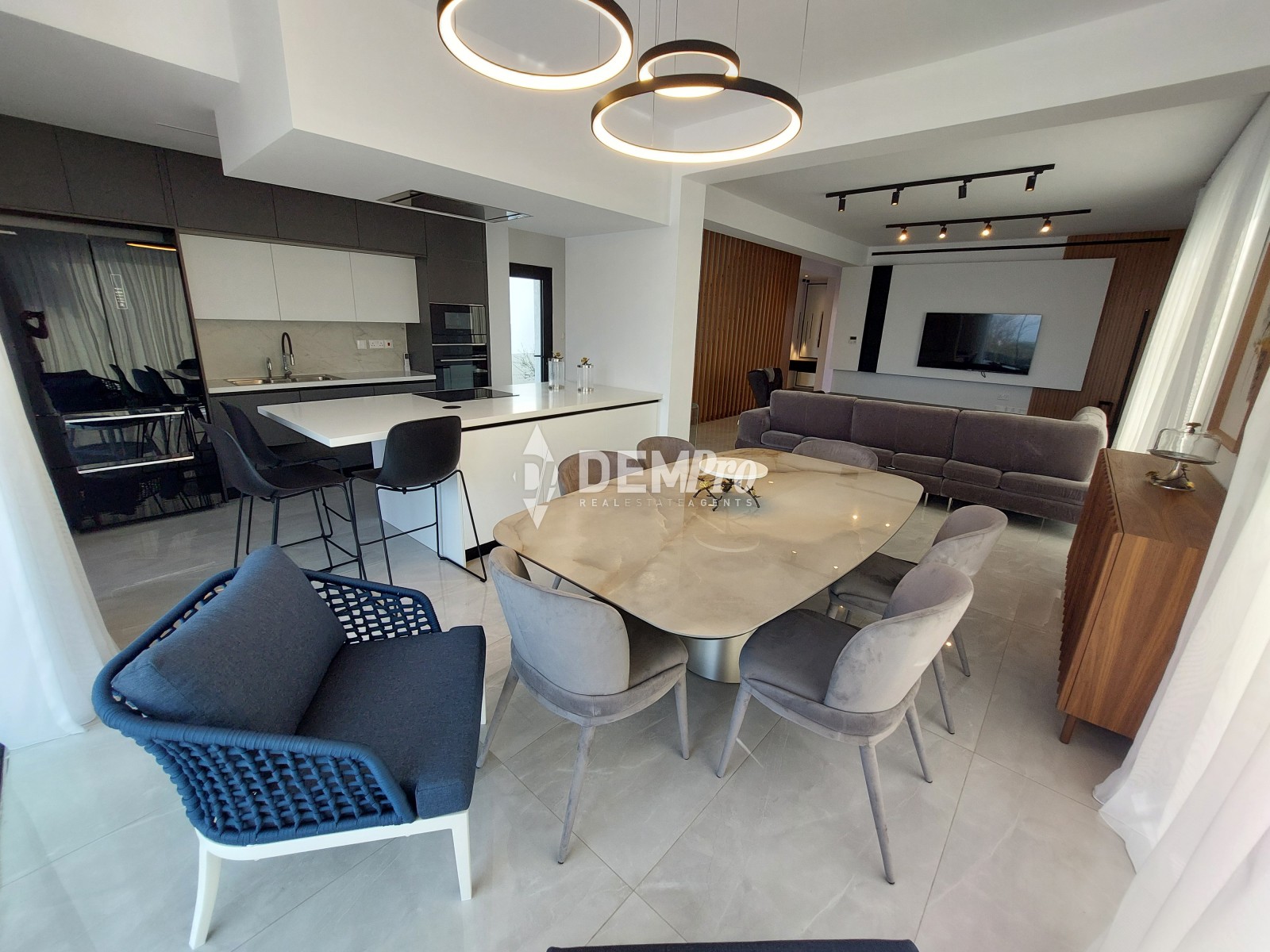 4 Bedroom Villa Chloraka - Paphos 