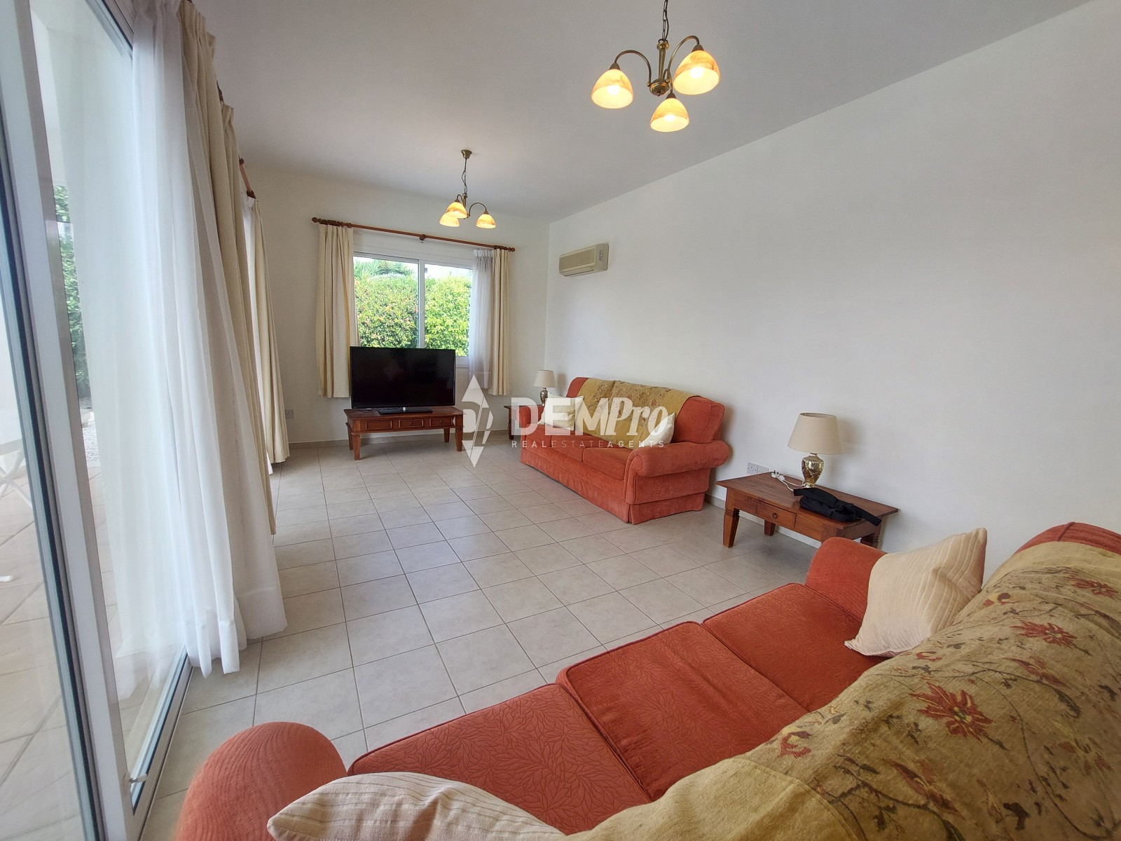 3 Bedroom Detached Villa in Peyia - Pafos