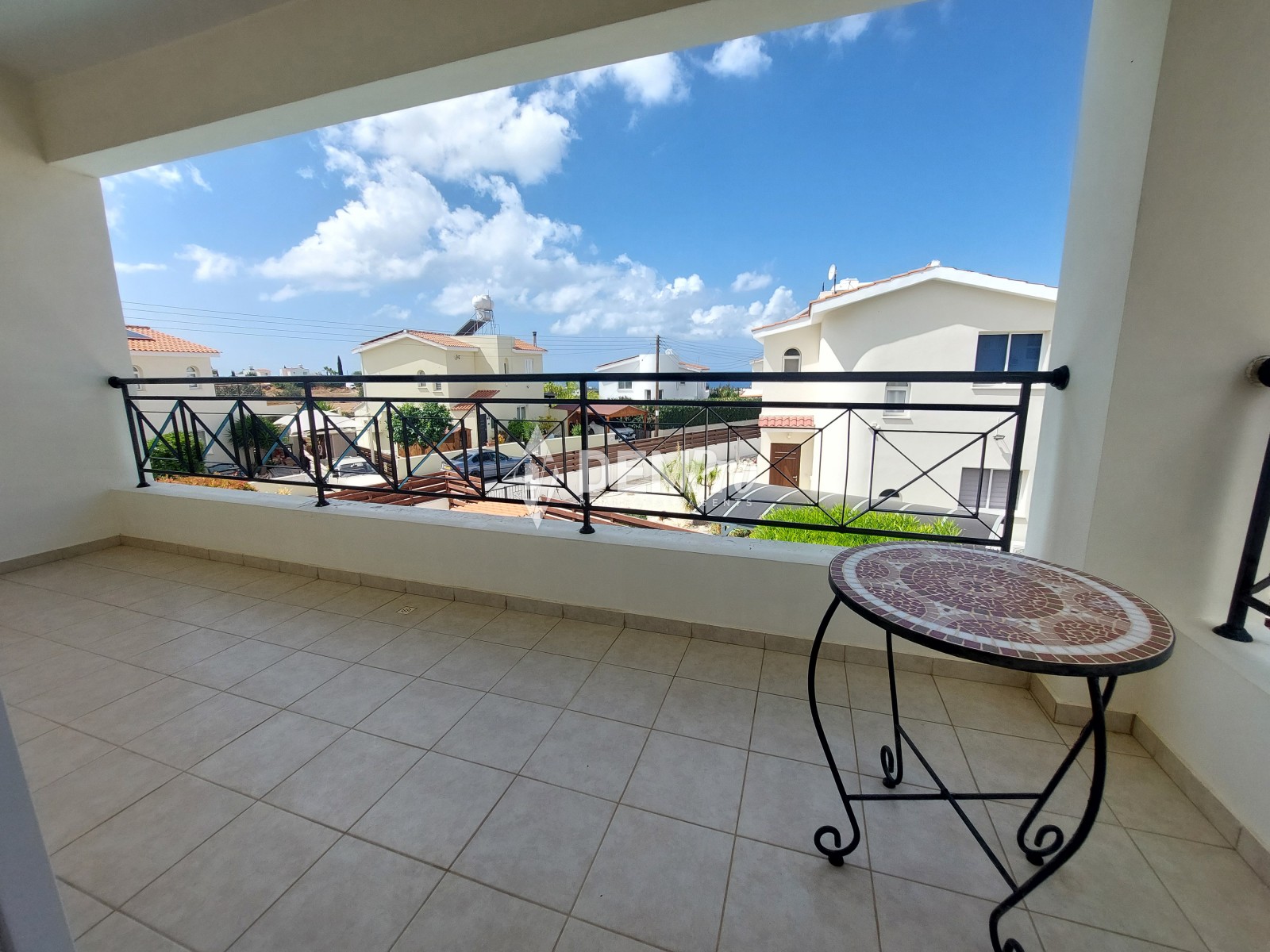 3 Bedroom Detached Villa in Peyia - Pafos