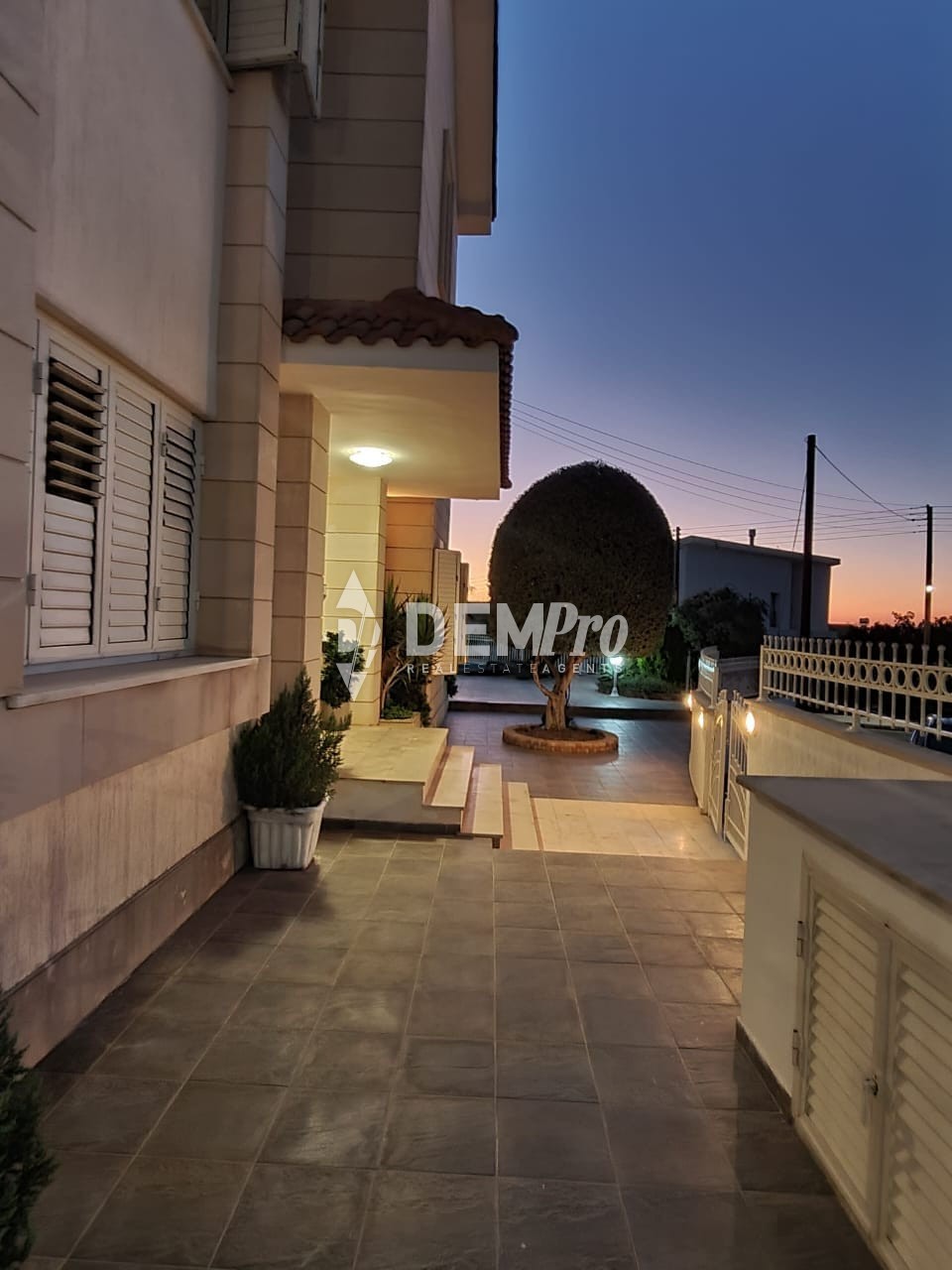 For Sale 6 Bedroom Luxury Villa in Konia - Pafos