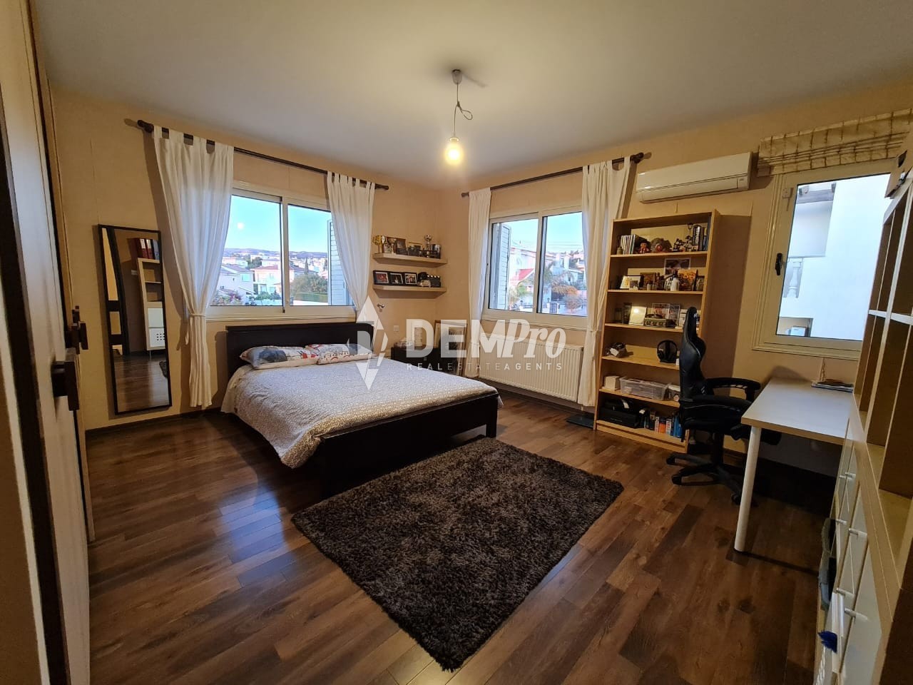 For Sale 6 Bedroom Luxury Villa in Konia - Pafos