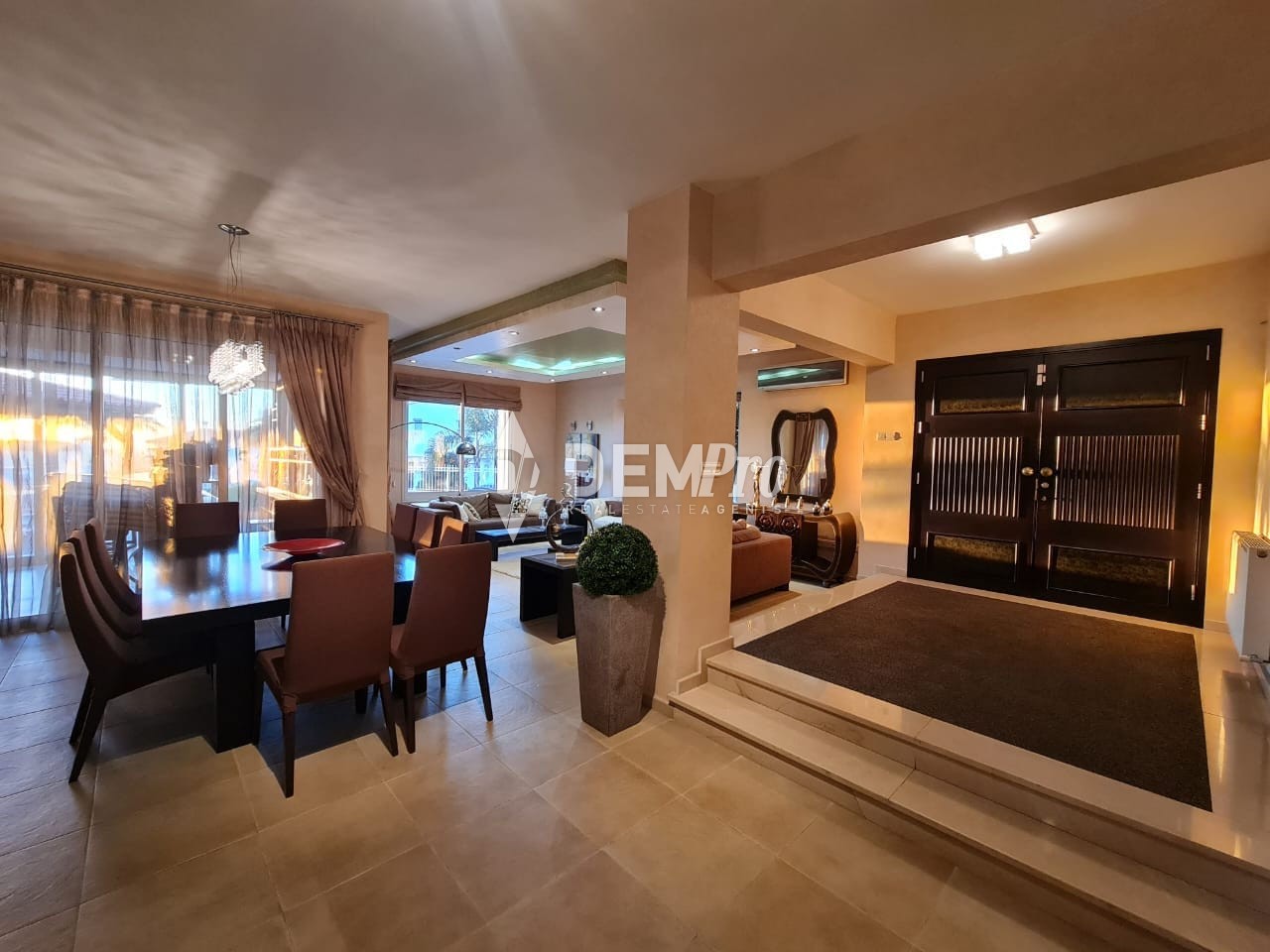 For Sale 6 Bedroom Luxury Villa in Konia - Pafos