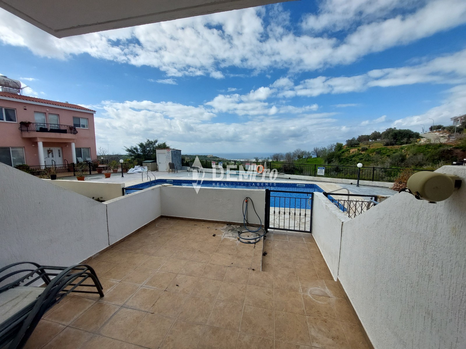 For Sale 2 Bedroom Townhouse in 
