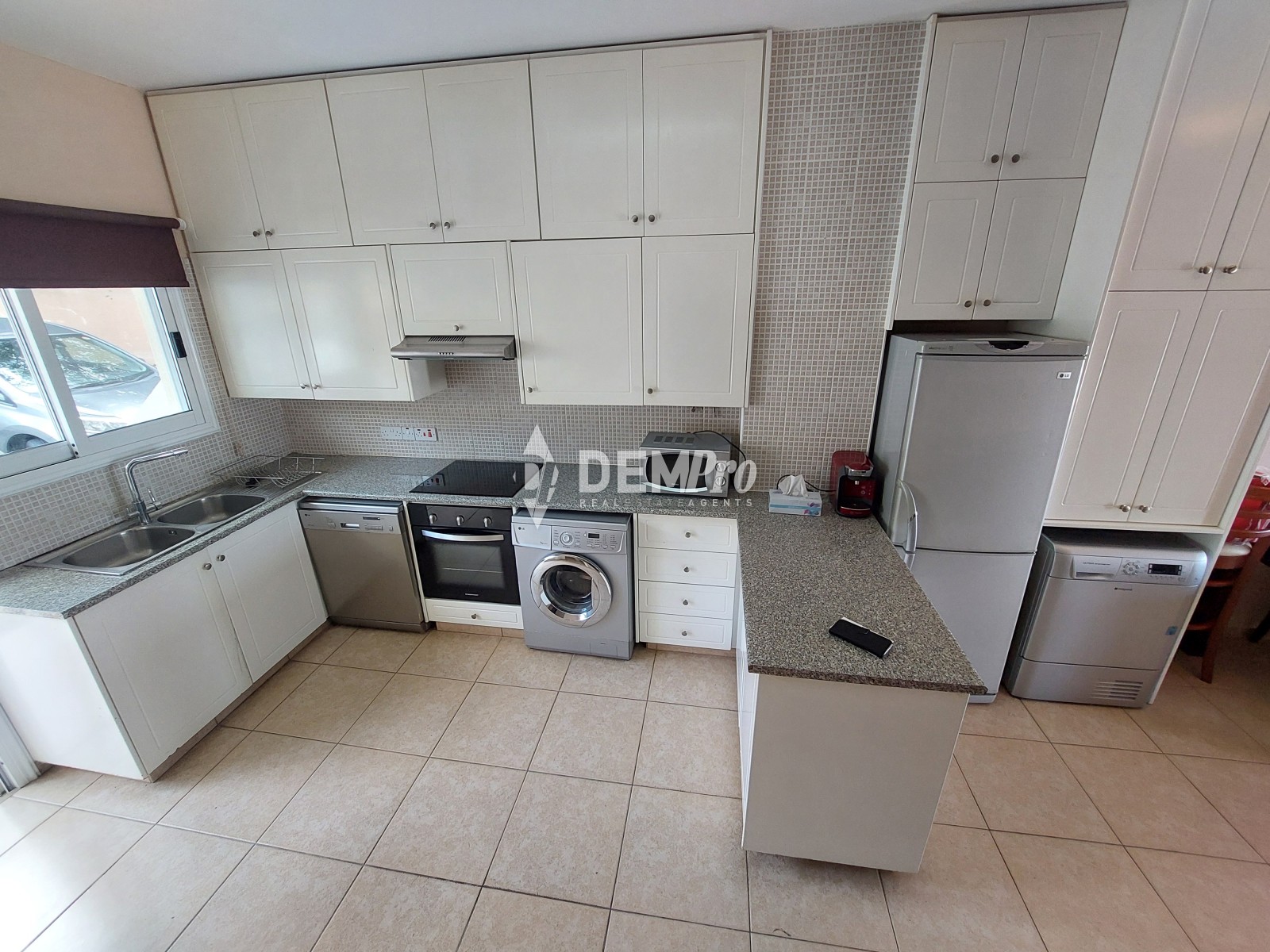 For Sale 2 Bedroom Townhouse in 