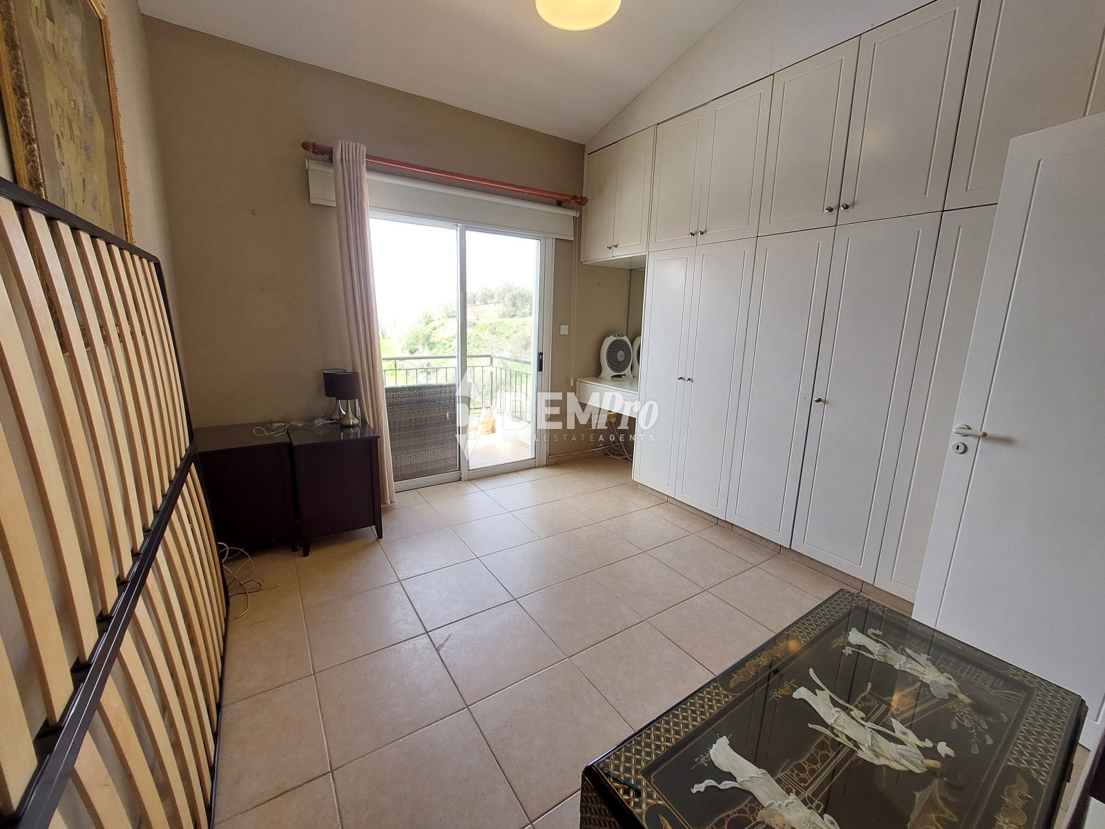 For Sale 2 Bedroom Townhouse in 
