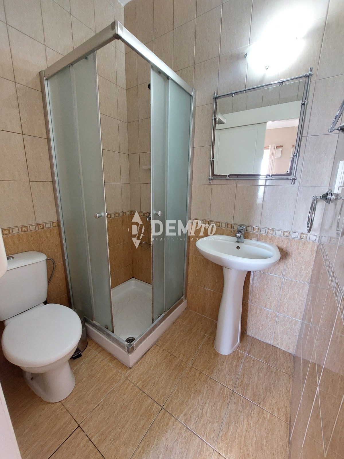 For Sale 2 Bedroom Townhouse in 
