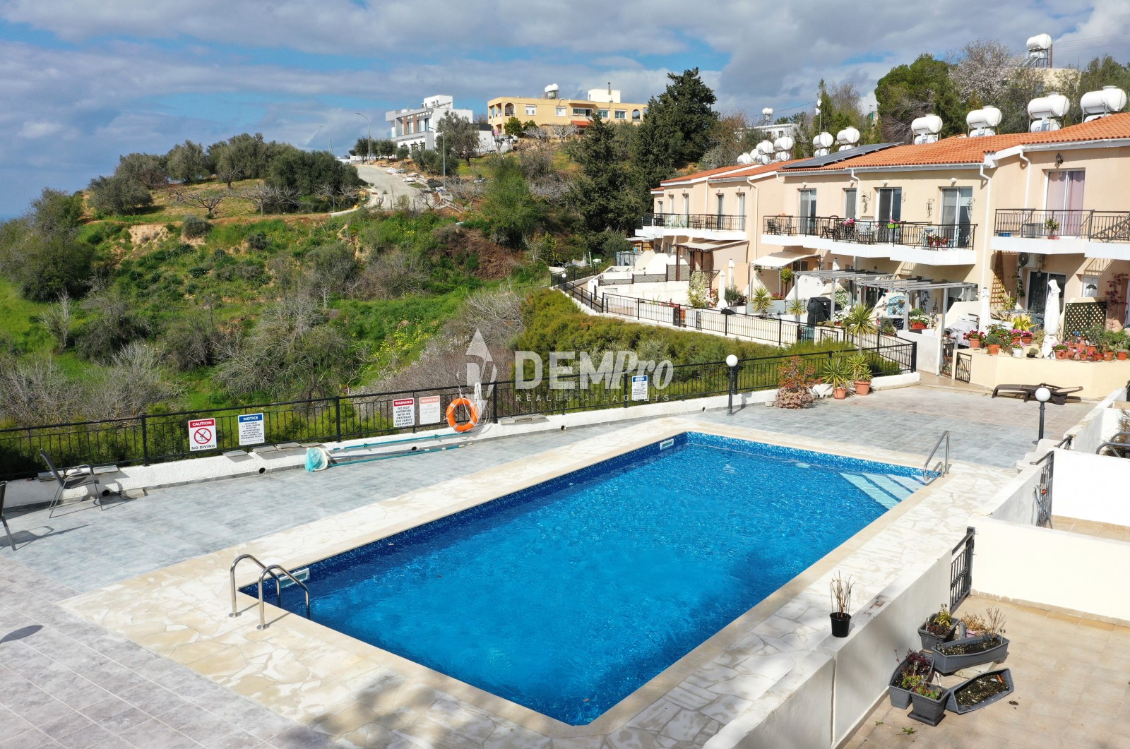 For Sale 2 Bedroom Townhouse in 