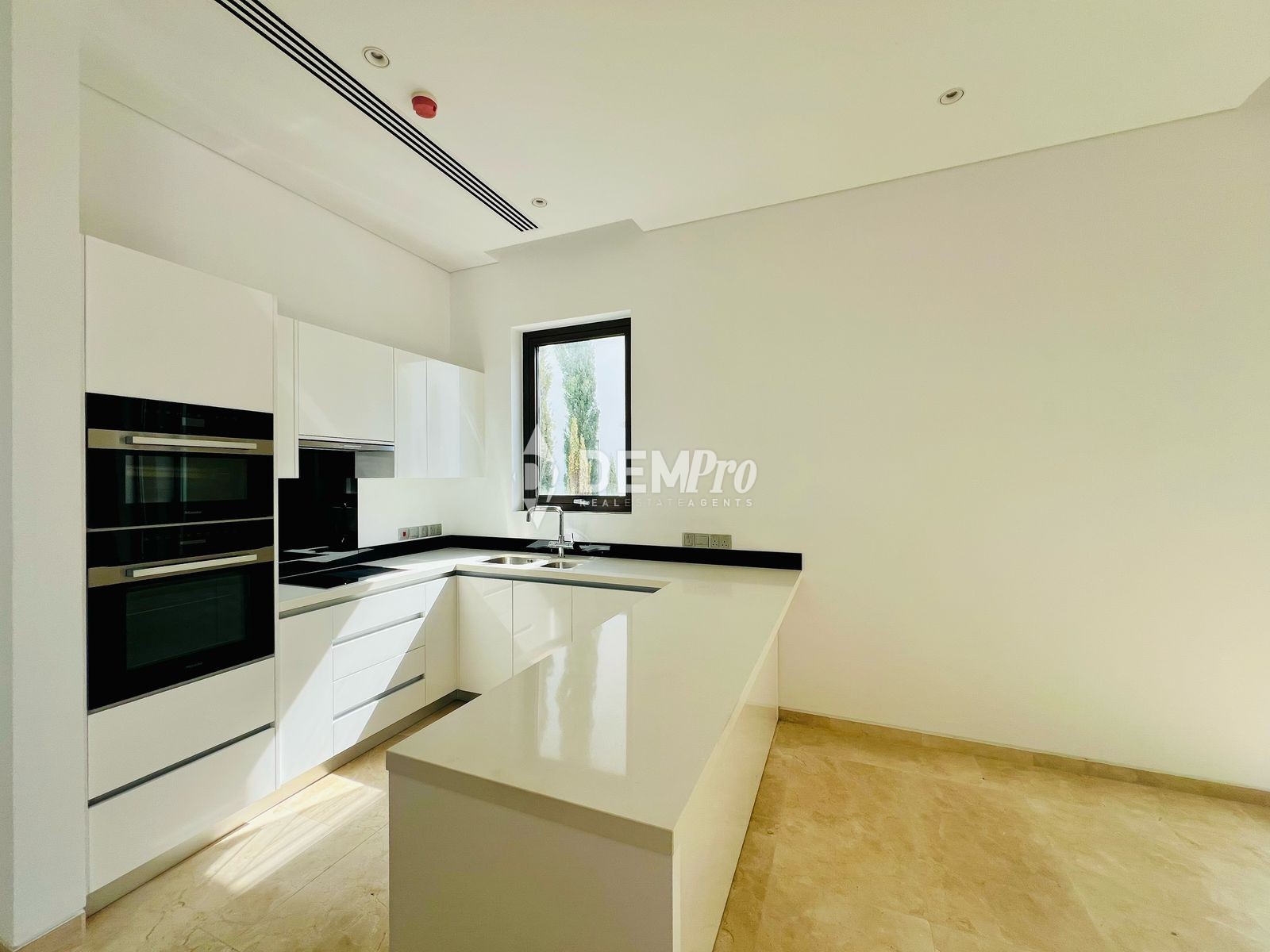 For Sale 5 Bedroom Luxury Villa in Cap St George - Sea Caves