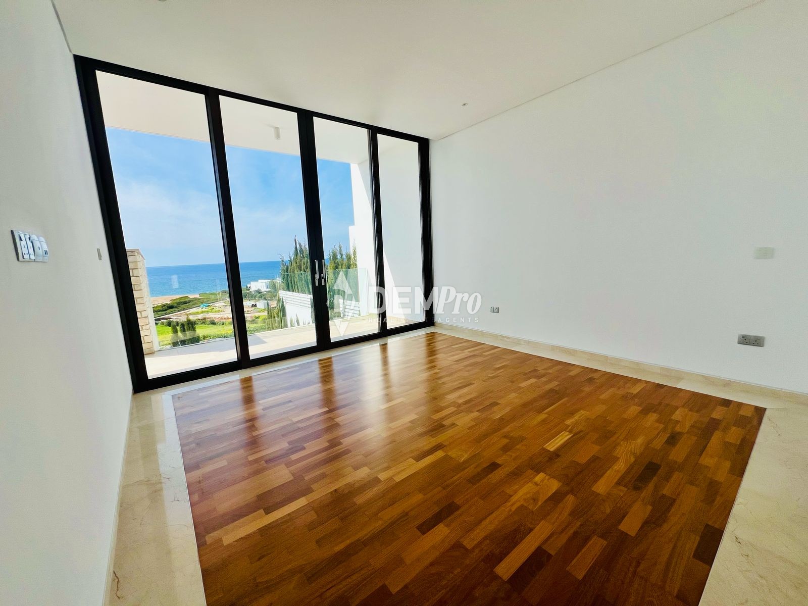 For Sale 5 Bedroom Luxury Villa in Cap St George - Sea Caves