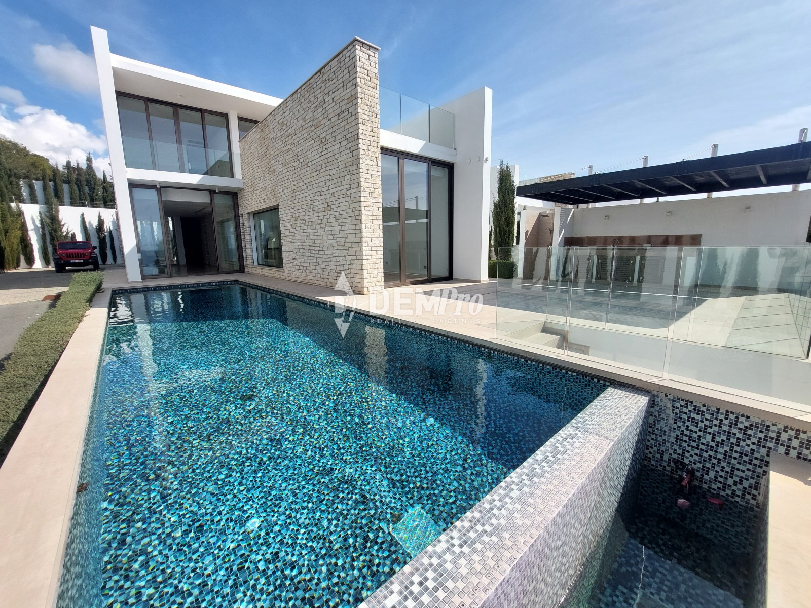 For Sale 5 Bedroom Luxury Villa in Cap St George - Sea Caves