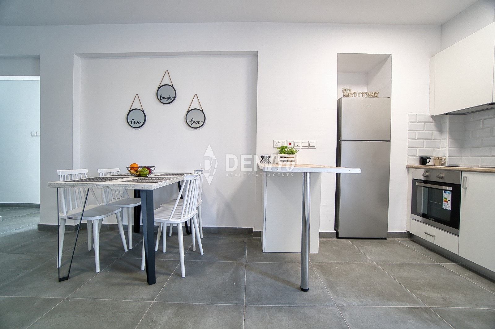 2 Bedroom Apartment - Kato Paphos 