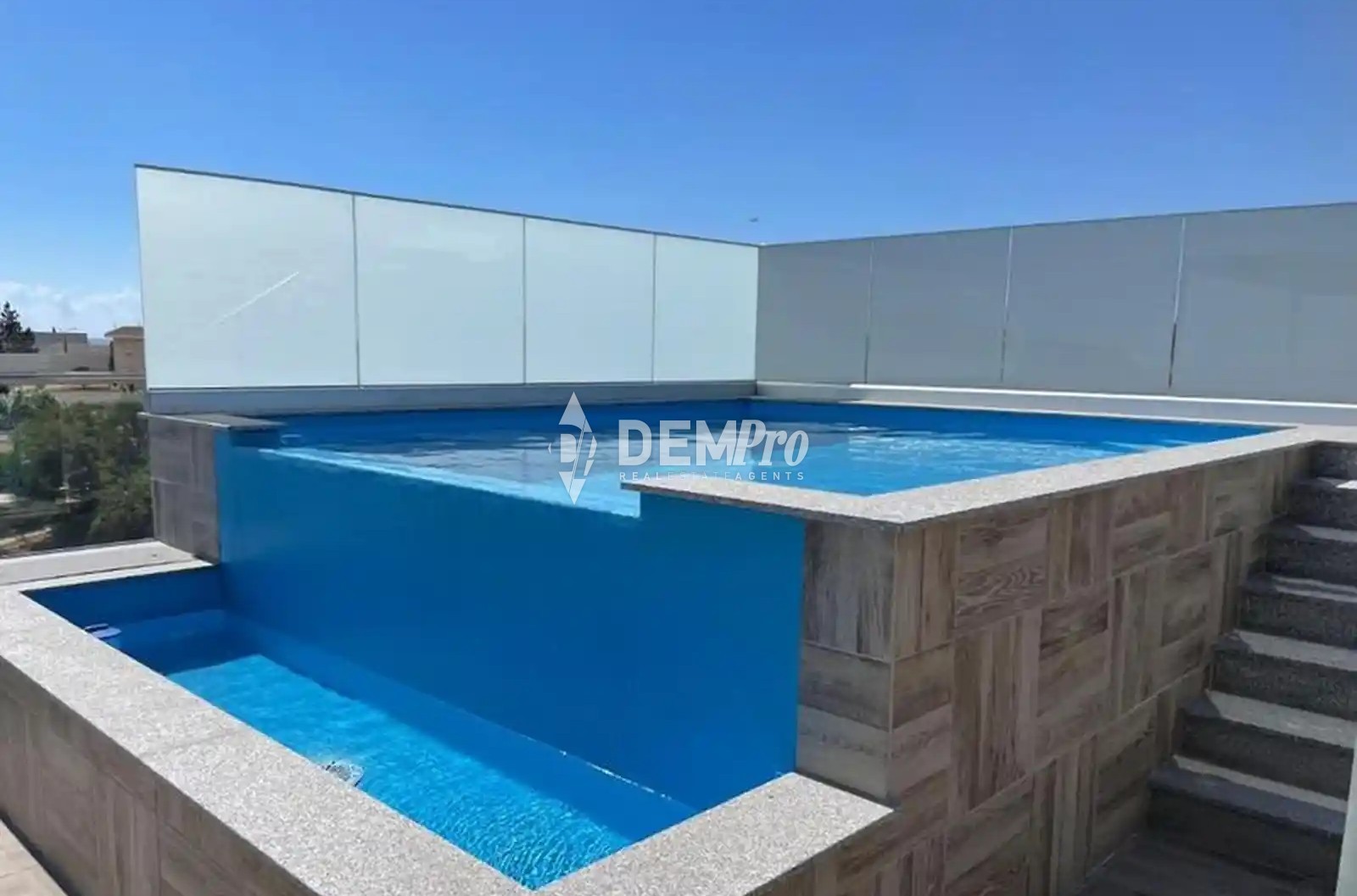 3 Bedroom Luxury Penthouse - Germasogeia Limassol