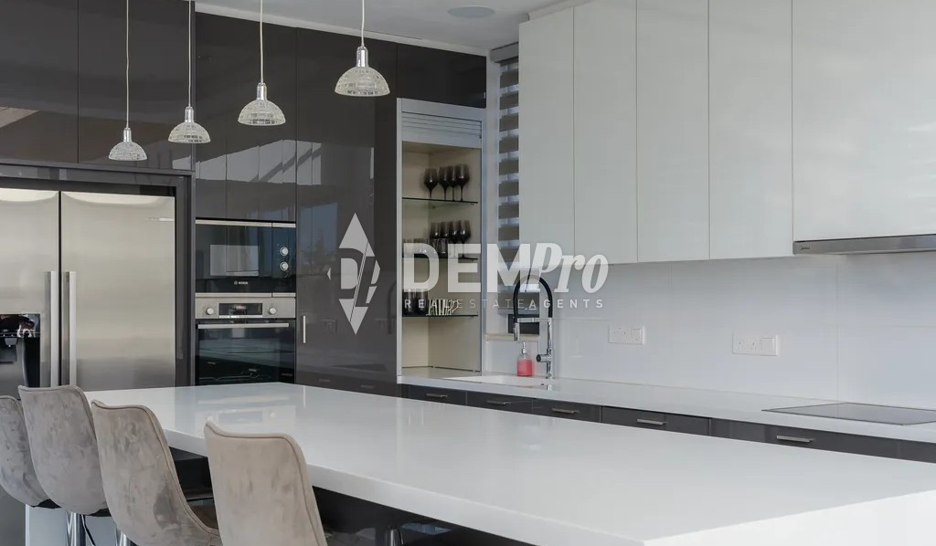 4 Bedroom Luxury Villa - Peyeia, Paphos