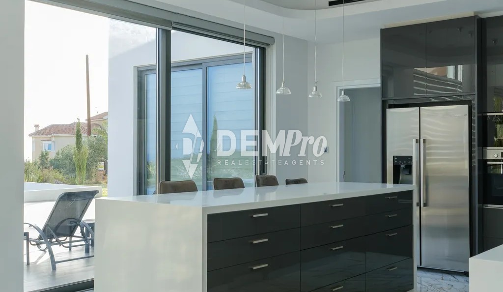 4 Bedroom Luxury Villa - Peyeia, Paphos