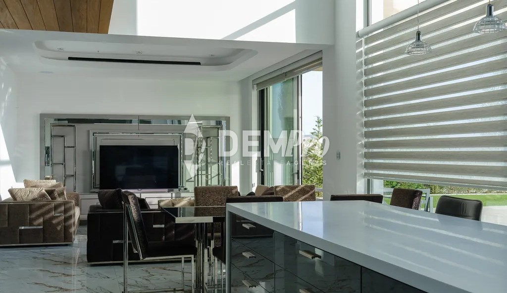 4 Bedroom Luxury Villa - Peyeia, Paphos