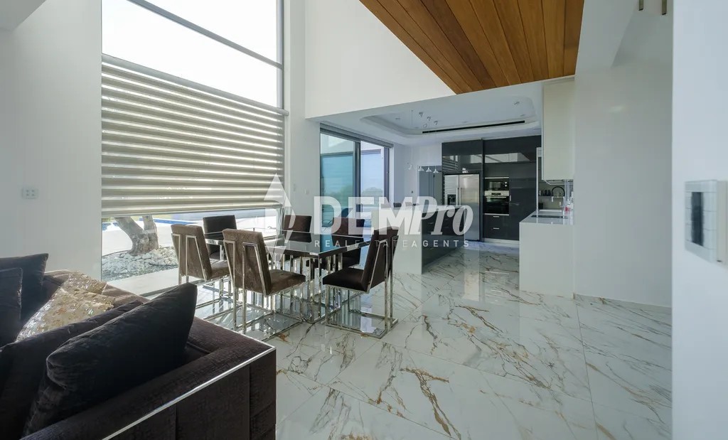 4 Bedroom Luxury Villa - Peyeia, Paphos