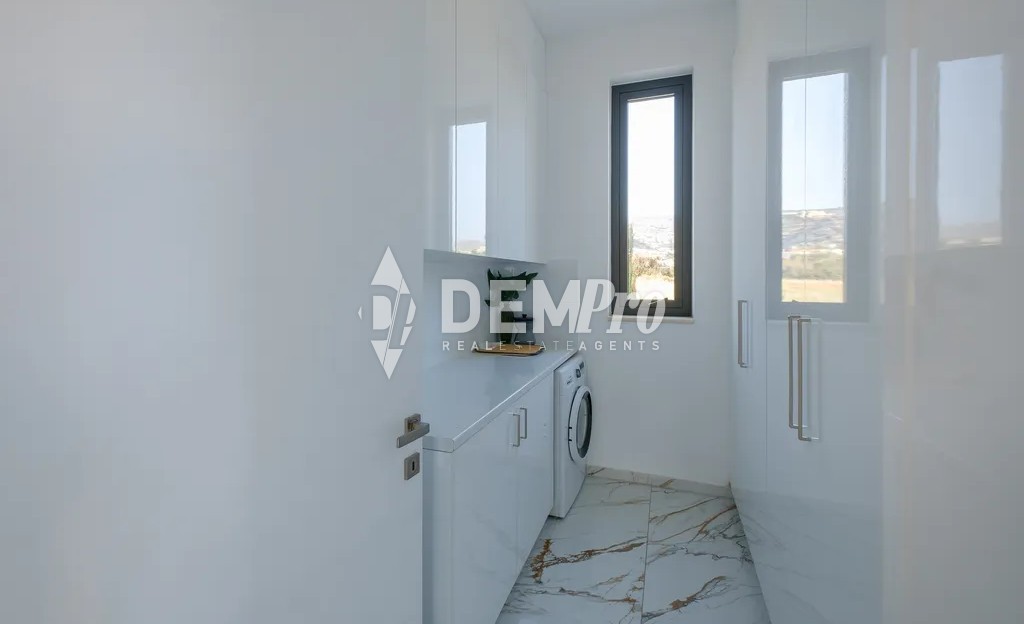 4 Bedroom Luxury Villa - Peyeia, Paphos