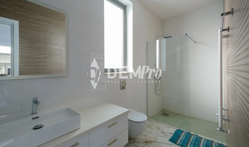 4 Bedroom Luxury Villa - Peyeia, Paphos