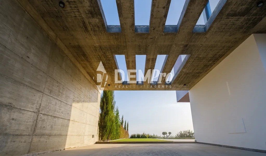 4 Bedroom Luxury Villa - Peyeia, Paphos