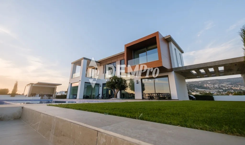 4 Bedroom Luxury Villa - Peyeia, Paphos