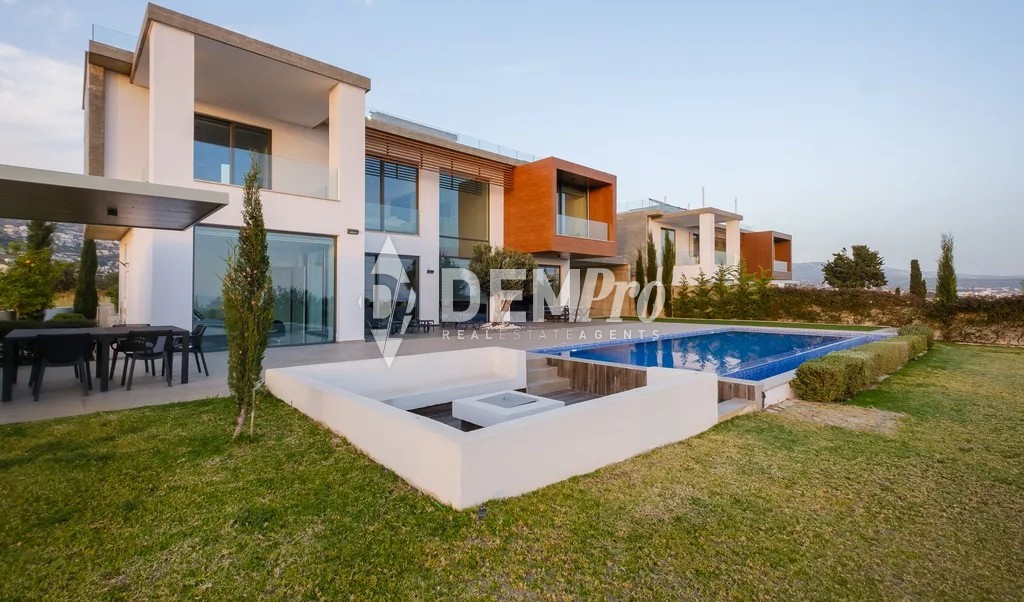 4 Bedroom Luxury Villa - Peyeia, Paphos