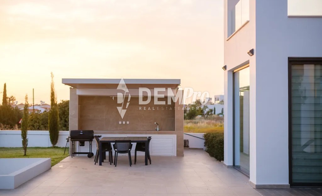 4 Bedroom Luxury Villa - Peyeia, Paphos