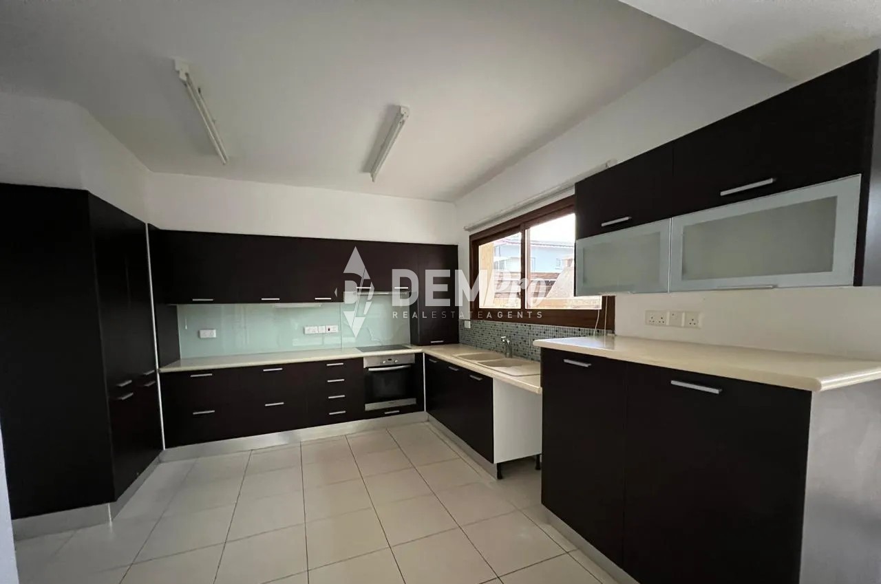 4 Bedroom Villa Agia Varvara- Paphos