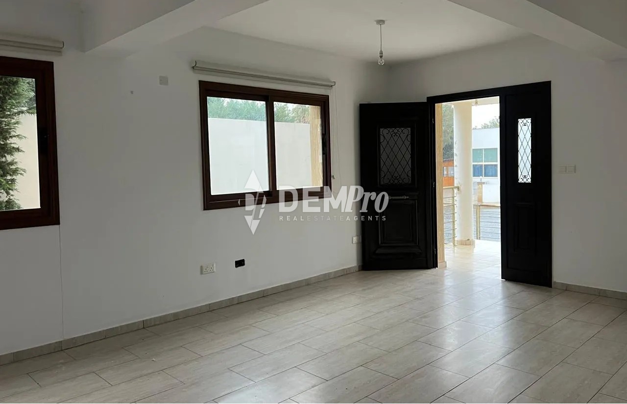 4 Bedroom Villa Agia Varvara- Paphos