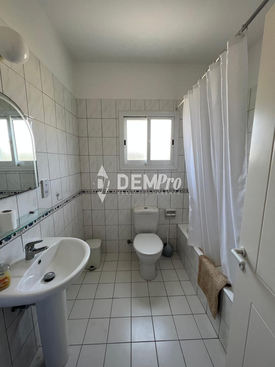 2 Bedroom Apartment Agios Theodoros, Paphos