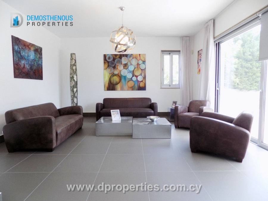 4 Bedroom Modern Villa