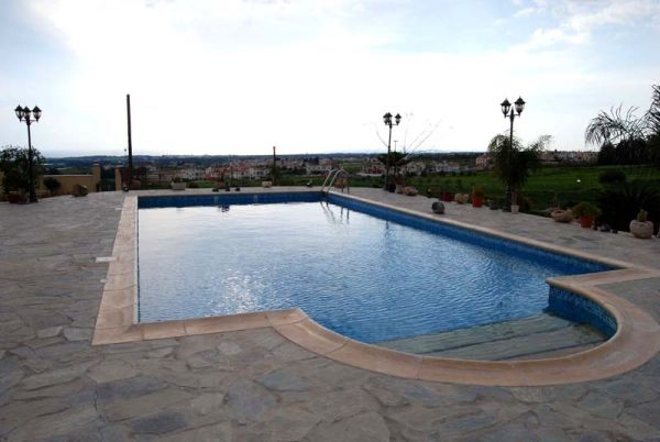 Super Luxury Villa Long Term Rent in Anarita