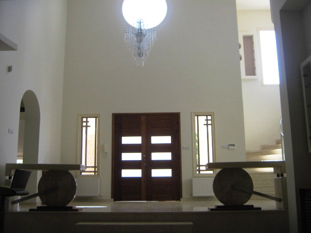 Exceptional 6 Bedroom Villa in Paphos