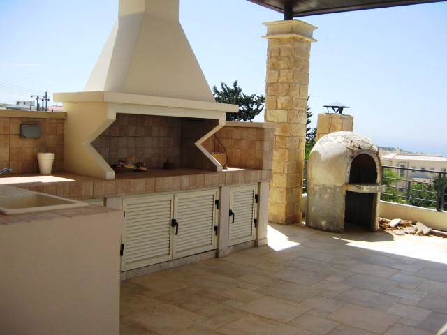 Exceptional 6 Bedroom Villa in Paphos