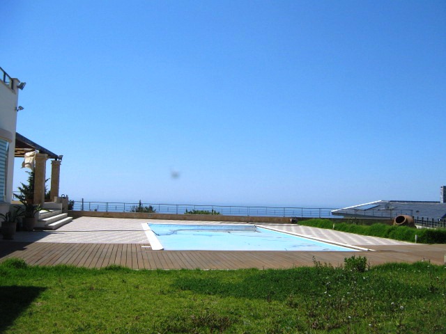 Exceptional 6 Bedroom Villa in Paphos