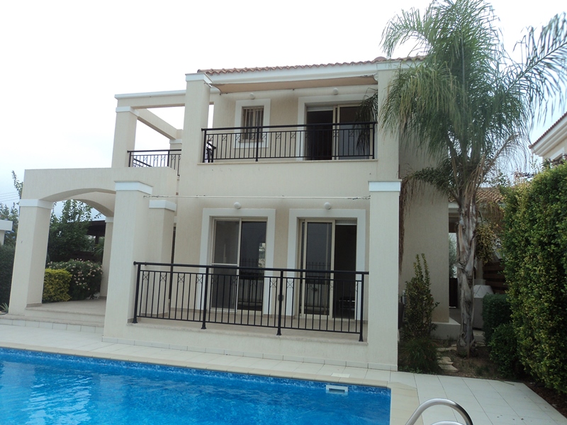 Amazing 4 bed house for rent in Emba