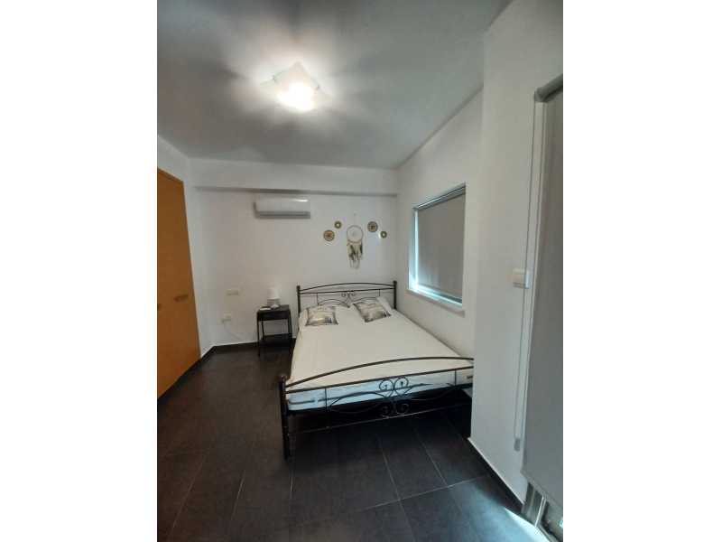 Modern Furnished 4 bed villa with pool