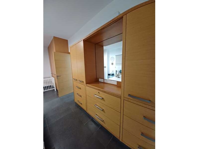 Modern Furnished 4 bed villa with pool